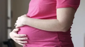 مخاطر صحية للأجنة.. دخان حرائق الغابات يرفع احتمالات إصابة المواليد بالتوحد